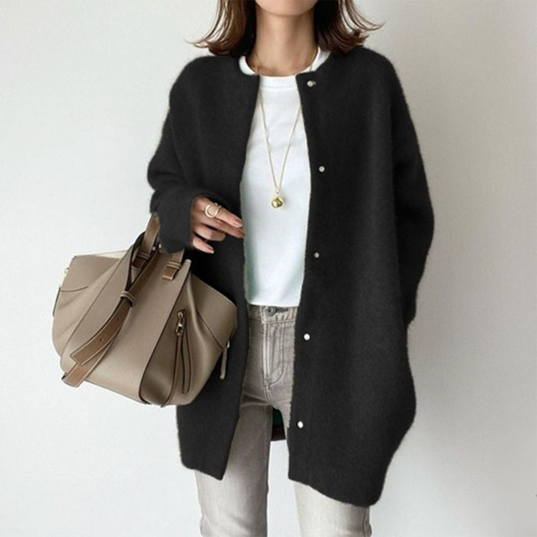 Lightweight cardigan sweater in black