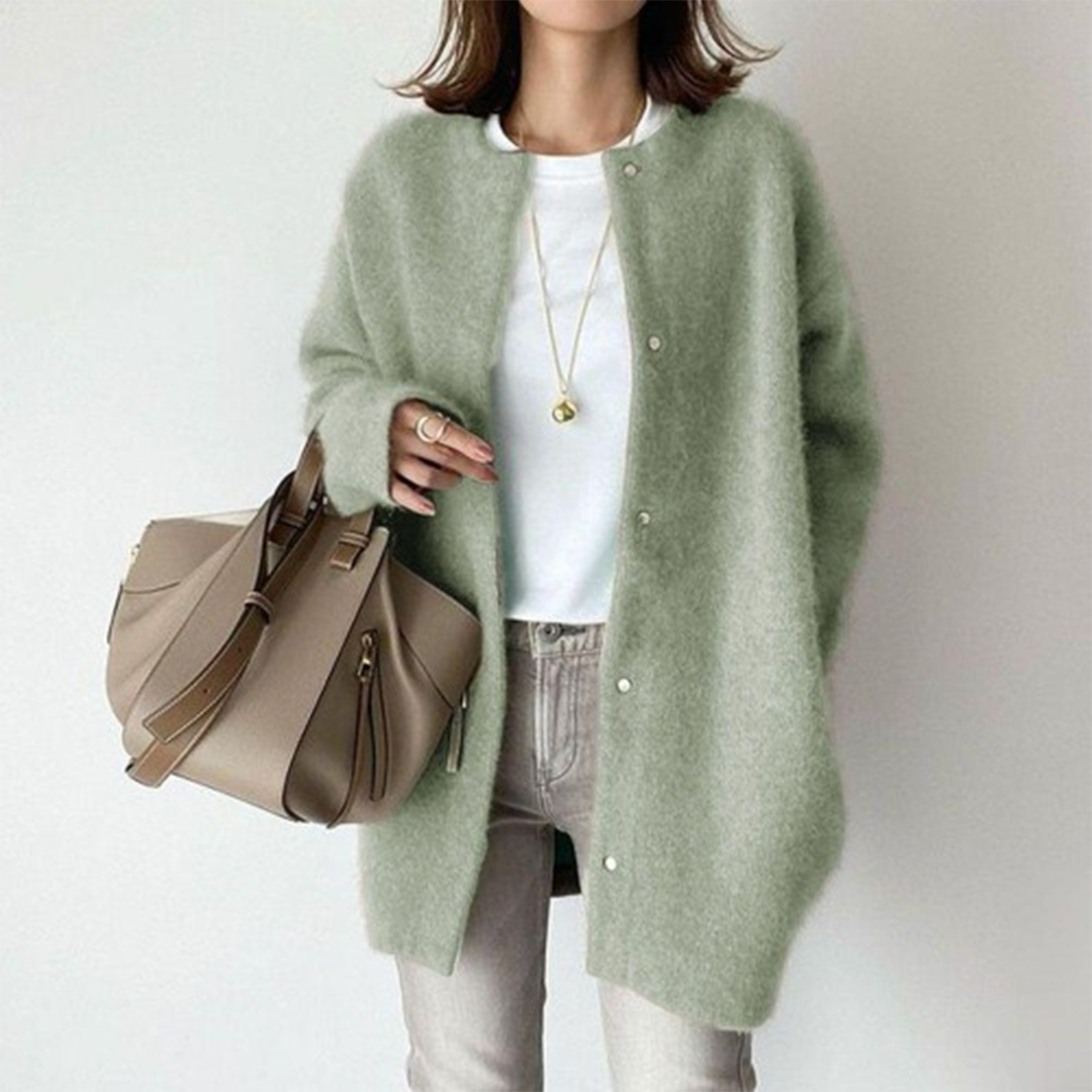 Lightweight cardigan sweater in green