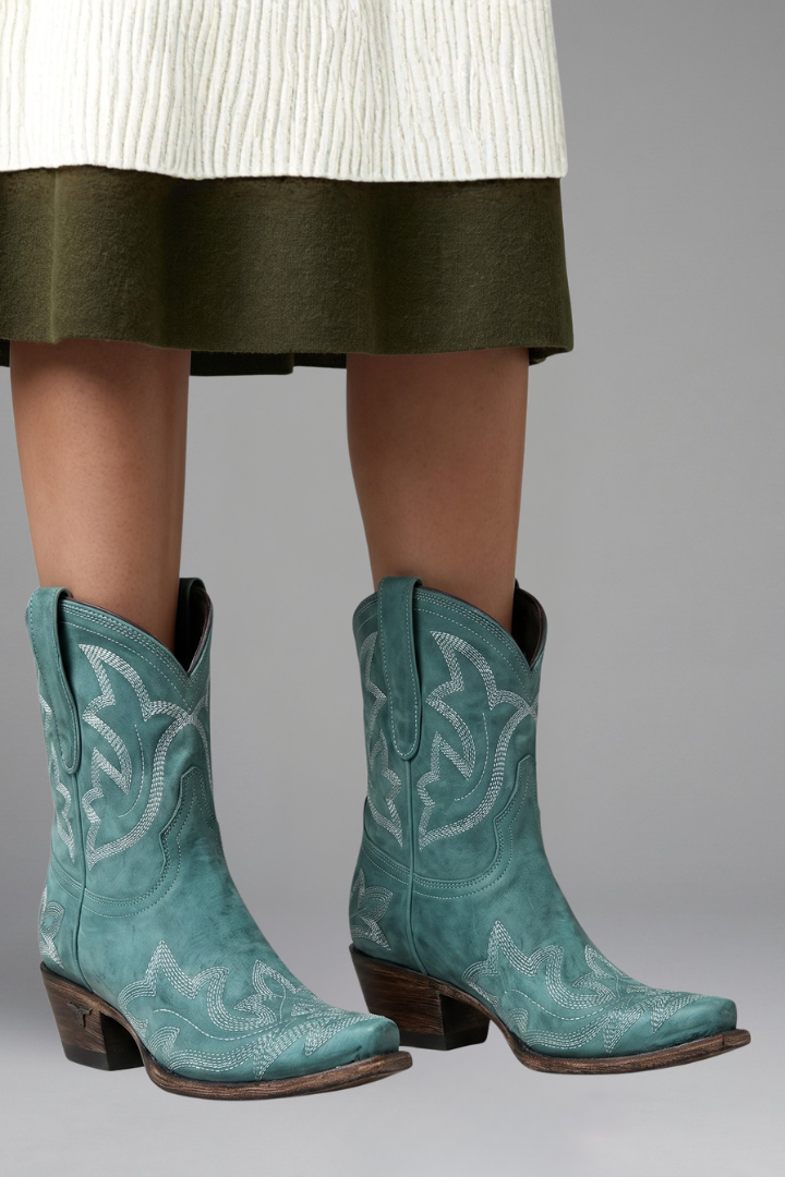 Embroidered cowgirl boots for women, alternate colourway shown side on