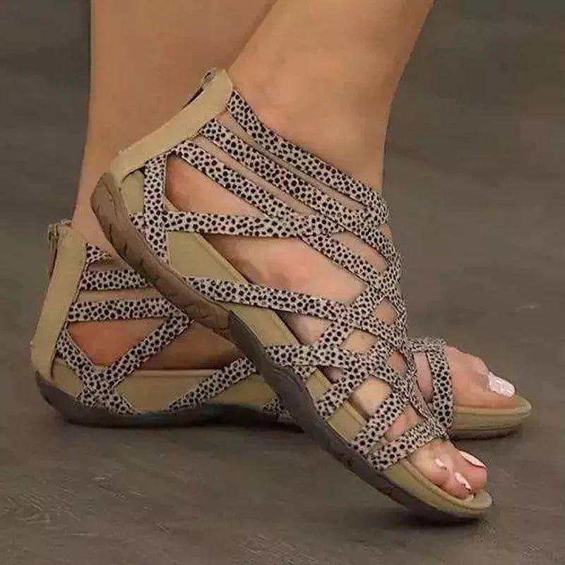 Open peep toe detail on the lattice cutout gladiator sandal
